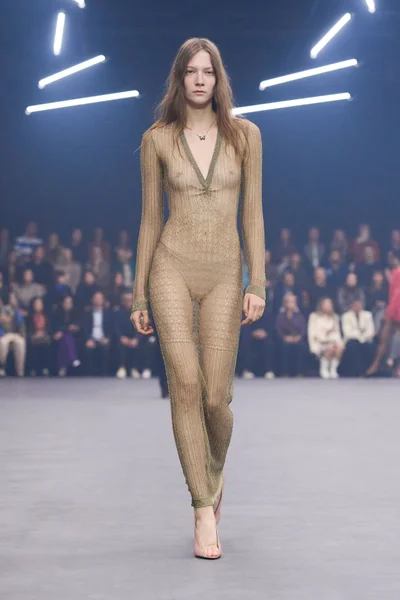 Look 20